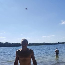 Saulius, , 41 