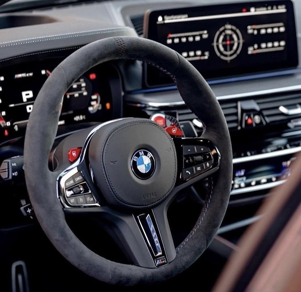  | BMW - 17  2022  23:08