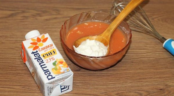Ежики с рисом в сливочном соусе.Ингредиенты:мясной фарш - 250 гветчина вареная - 150 грис - 1 ... - 8