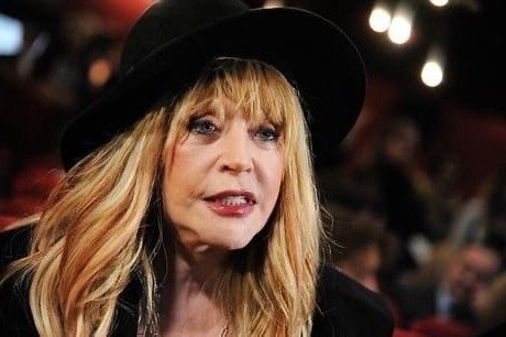 Алла Пугачева купила барокамеру за 3 миллиона но получить не может. Сначала в Израиле никто не смог ...