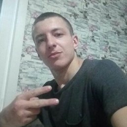Виктор, 27, Красноусольский