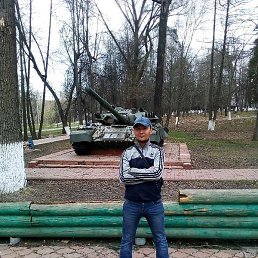 ������, ������, 33 ����