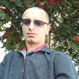 Николай, 27, Змеиногорск