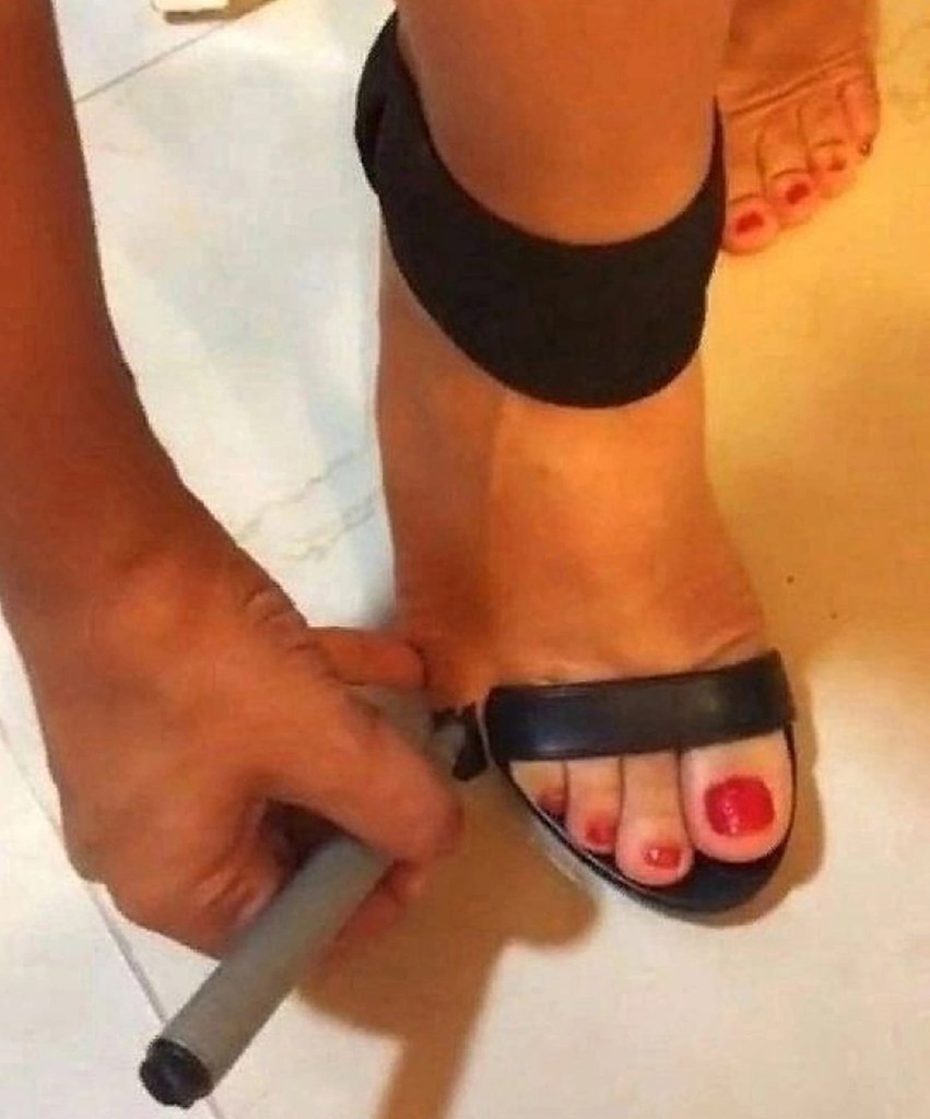  ,  ! - 3