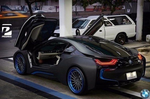 BMW i8 with DV.1 Whls - 7