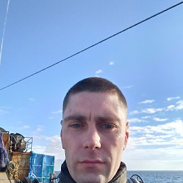 Иван, 35, Дальнегорск