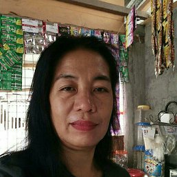 Jocelyn, 50, 