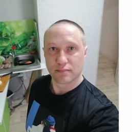 Nikolay, 42 , 