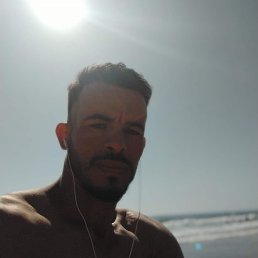 Abdelkpir, 34, 