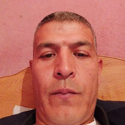 Sobir, , 37 