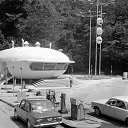 ufo gaz station   Autopia