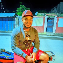 ���� Jean Chris, ������������, 27 ��� - ��������� 17 �������� 2023