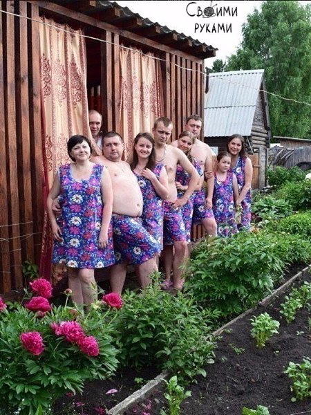 Купила, бабушка, рулончик бязи)
