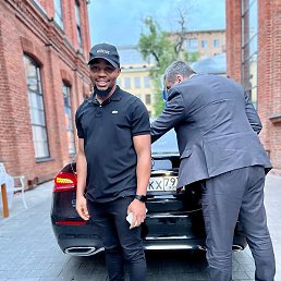 Emmanuel, ������, 37 ���