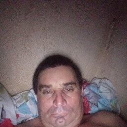 William, 49, 