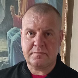 Sergiu, , 44 