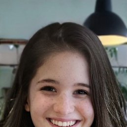  Anna, , 22  -  15  2023