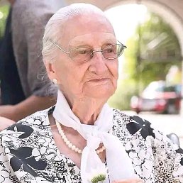 Julien, �����������, 23 ����