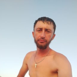 Andrei, 29, 
