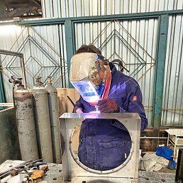 �������, �����-���������, 35 ���