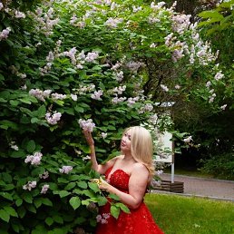 Milana, 41 ���, ������������