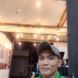 Bona, 33, 