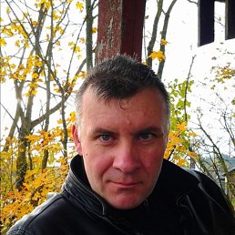 Vlad, 44, 