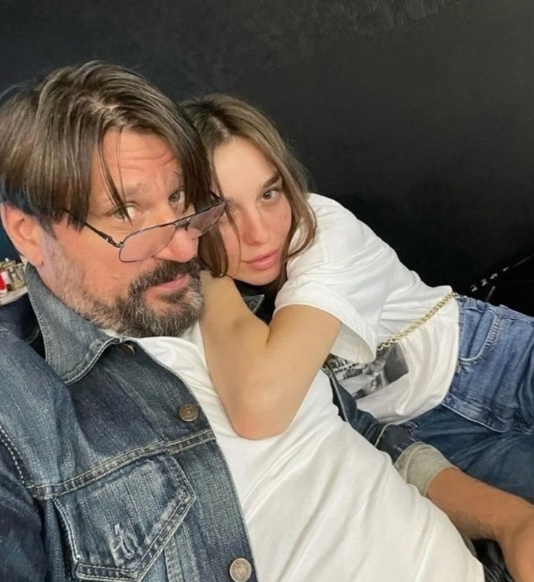     !  ,  50.  ,    ... - 3