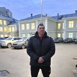 ������, 53 ����, ��������