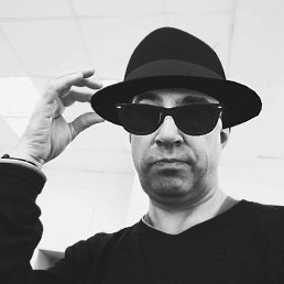 Mike, 43, 