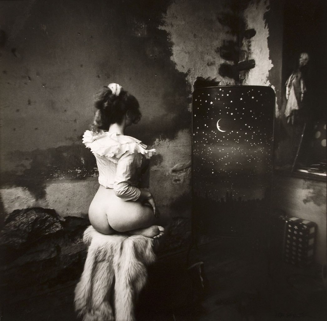 a    (1935-...).