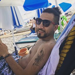 Moo, 32, 