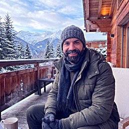 ������, 43 ����, ����������