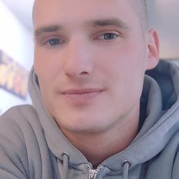 Dima, 31 , 