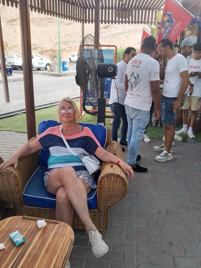   - 21  2025  15:03 - 3