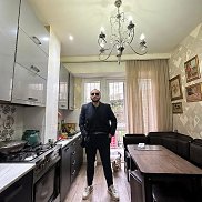 Tornike, 33 , 