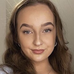 Lili, , 24 