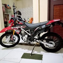 Fikre, ��������, 37 ���