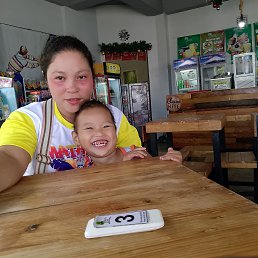 Joan, 33, 