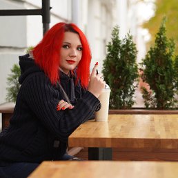 Elizaveta, 23, 