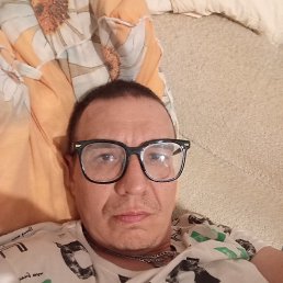 Ivan Kosarev, 39, 