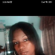 Laura, 23 , 