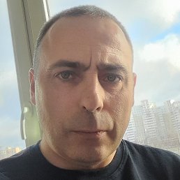 ����, �����, 42 ����