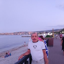  , -, 61  -  22  2025