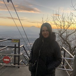 Olga, 41, 