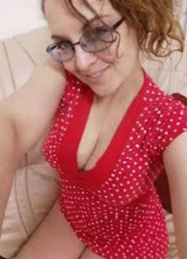 Sandrine, 35 ���, �����������