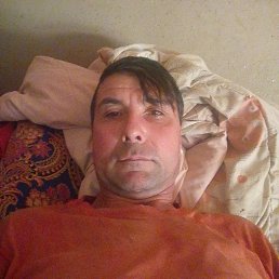 Dmitriy, 37, 