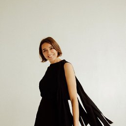 Teona, , 41 