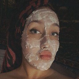 Tatiana, 18, 