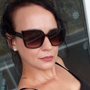 Olesya, 44 , 